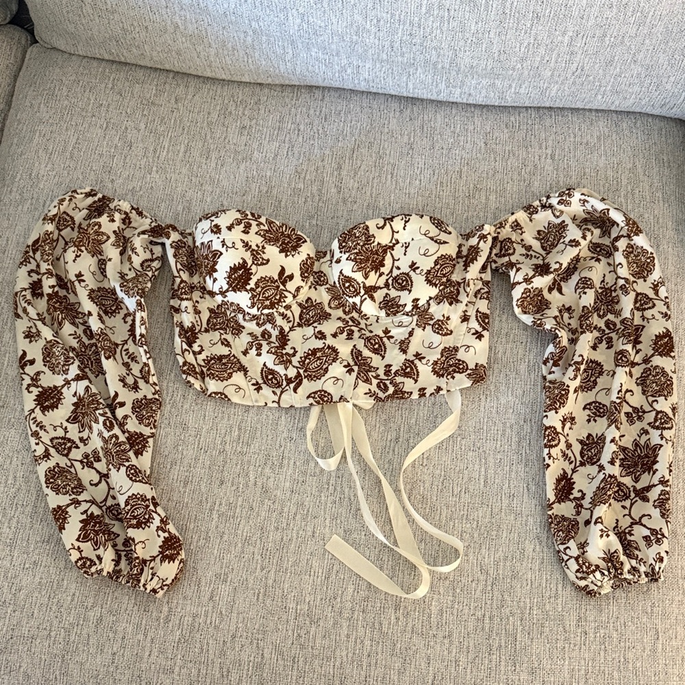 SHEIN Lace-Up Floral Top in Cream and Brown